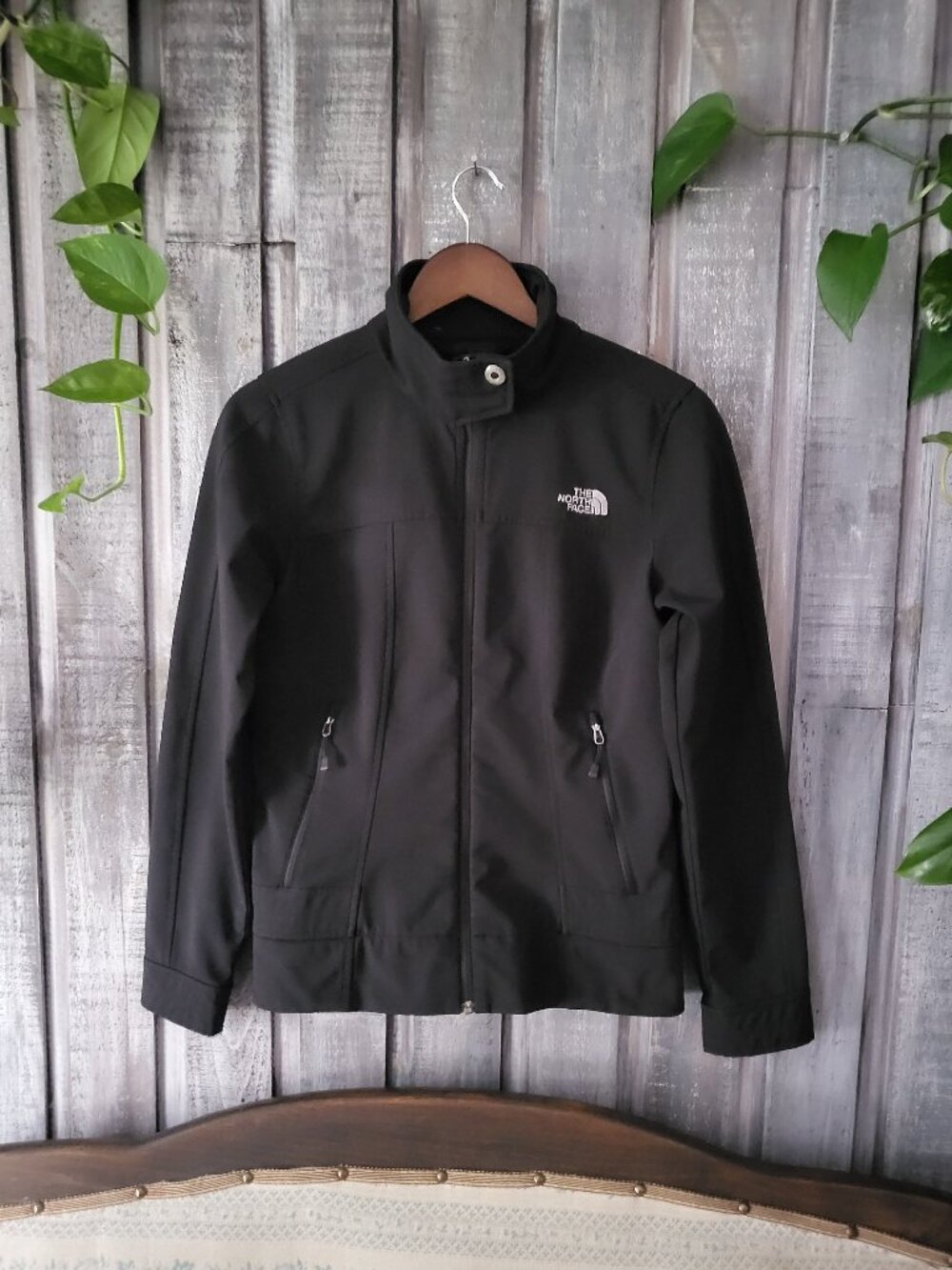 The North Face Black Apex Softshell Full Zip Fitted Jacket Coat M/M Vintage
